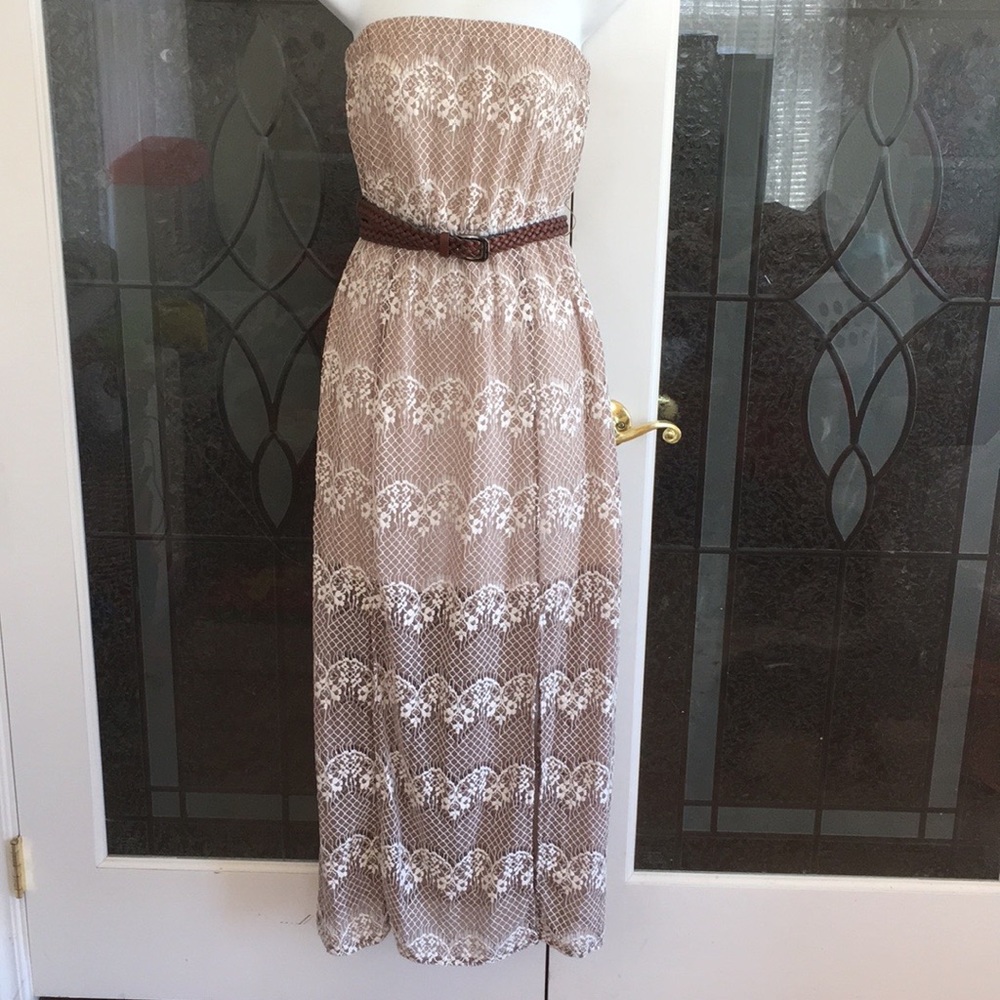 Strapless maxi w/belt
